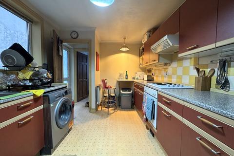 2 bedroom terraced house to rent, Western Street, Swansea, SA1