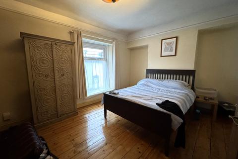2 bedroom terraced house to rent, Western Street, Swansea, SA1