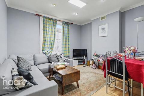 3 bedroom detached house for sale, Clarendon Road, Croydon