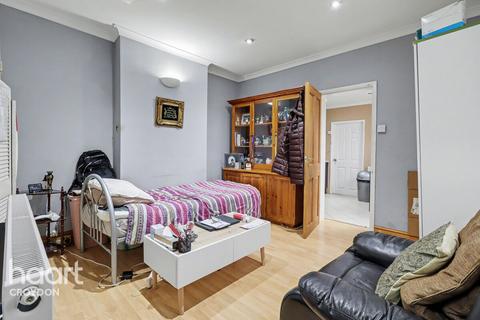 3 bedroom detached house for sale, Clarendon Road, Croydon