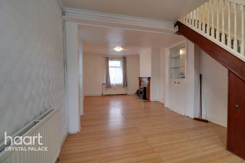 2 bedroom semi-detached house for sale, Whitehorse Lane, London