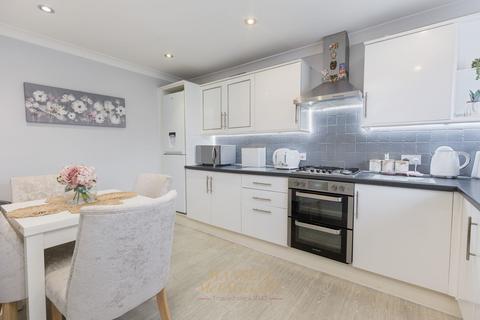undefined, Lancaster Close, Crawley RH10