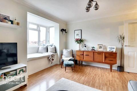 undefined, Croydon Road, LONDON