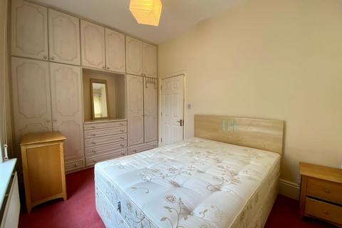2 bedroom apartment to rent, Pulteney Road, Somerset BA2
