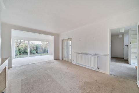 3 bedroom detached house for sale, Hawkshill Way, Esher, KT10