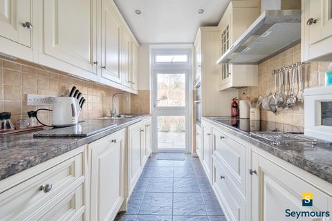 3 bedroom semi-detached house for sale, Woodbridge Hill, Surrey GU2