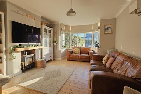 4 bedroom semi-detached house for sale, Upper Shoreham Road, Shoreham-By-Sea, West Sussex, BN43 6BA
