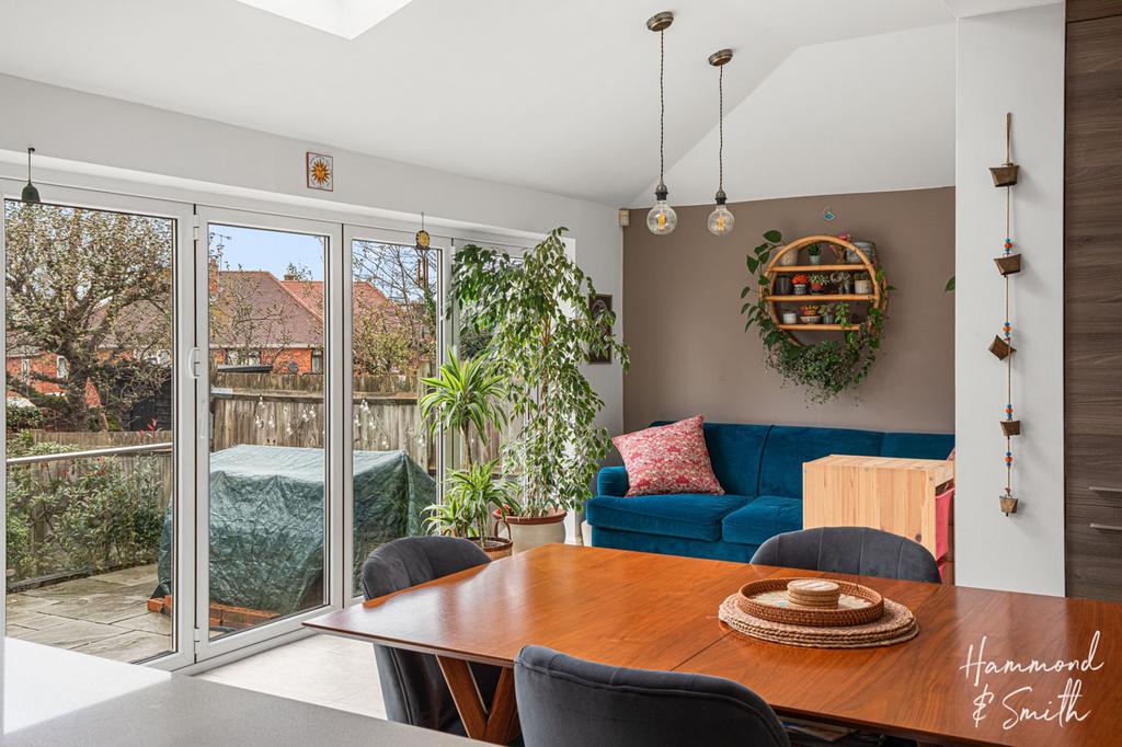Kitchen / Diner