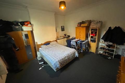 undefined, Buckingham Mount, Hyde Park, Leeds, LS6 1DN