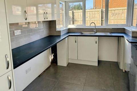 3 bedroom semi-detached house for sale, Eastwood Road, Aylestone, LE2