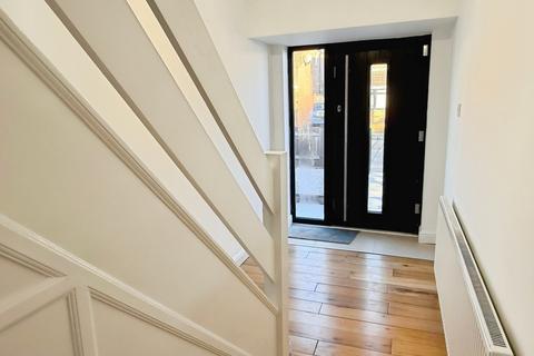 3 bedroom semi-detached house for sale, Eastwood Road, Aylestone, LE2