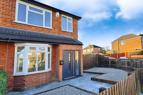 Eastwood Road, Aylestone, LE2