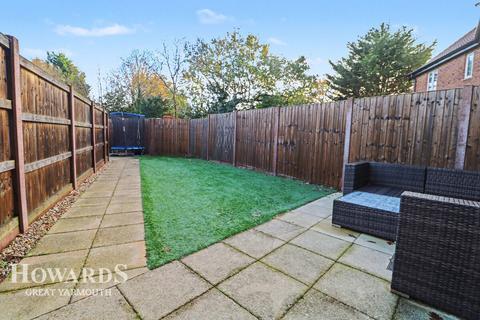 3 bedroom terraced house for sale, Marsh Road, Hemsby