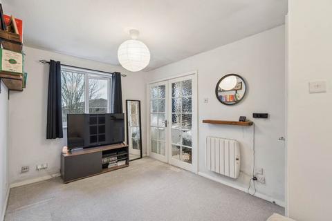 1 bedroom flat for sale, Southwold Road, Watford, WD24