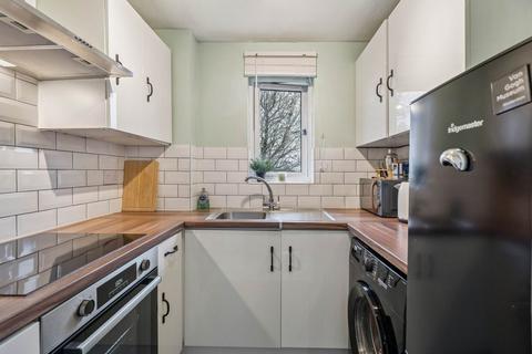 1 bedroom flat for sale, Southwold Road, Watford, WD24