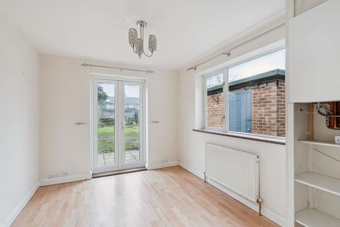 3 bedroom terraced house for sale, York Way, Watford, WD25