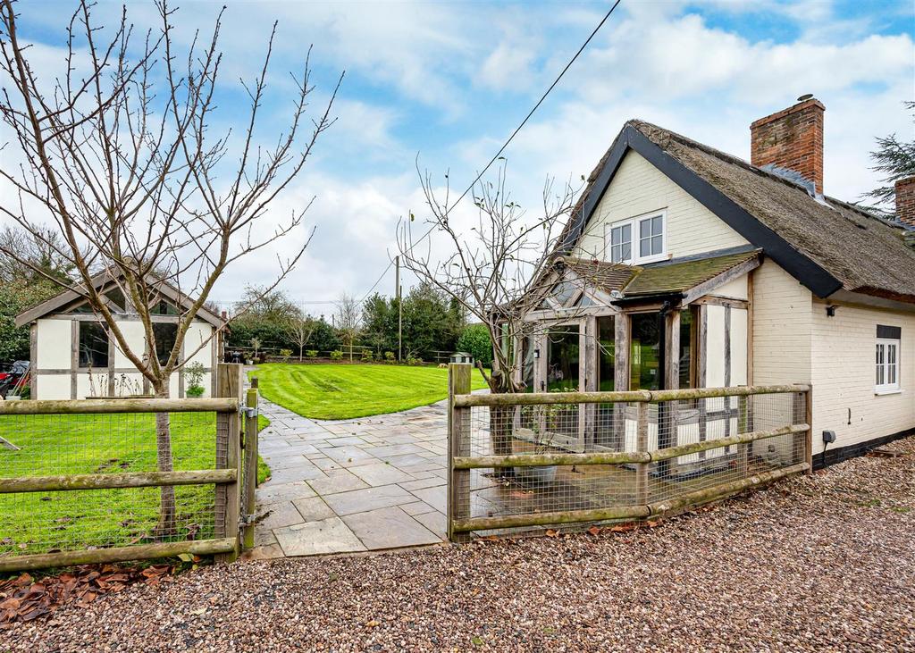 24 Village Road-external-4.jpg