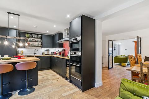 3 bedroom semi-detached house for sale, Cowley Crescent, Uxbridge, UB8