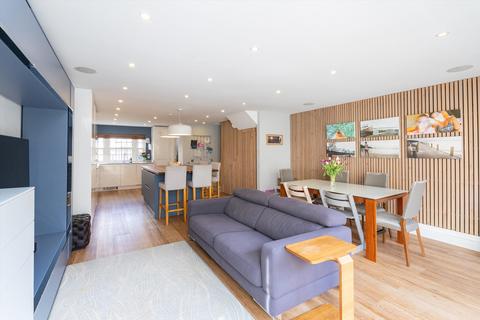 undefined, Seaton Close, London, SW15