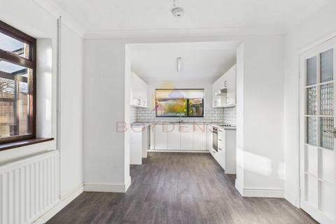 2 bedroom bungalow for sale, Heath Estate, Sudbury CO10
