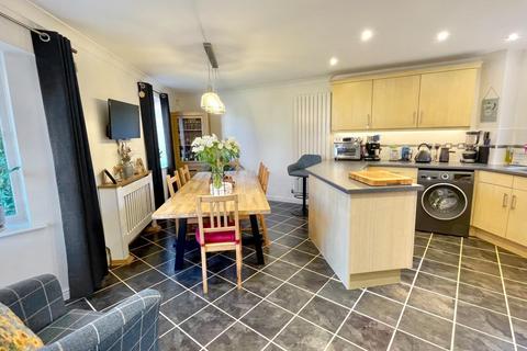3 bedroom semi-detached house for sale, Addison Drive, Stratford-upon-Avon