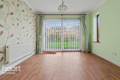 2 bedroom bungalow for sale, Penryn Road, Ipswich