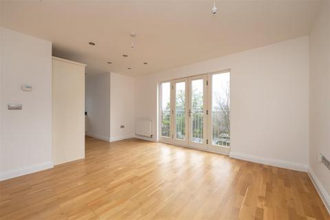 2 bedroom apartment for sale, Regent Street, Whitstable