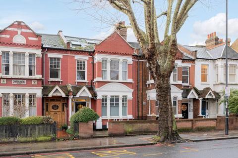 2 bedroom flat to rent, Cavendish Road, Balham, London, SW12