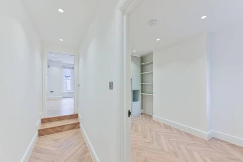 2 bedroom maisonette to rent, Louisville Road, Heaver Estate, London, SW17
