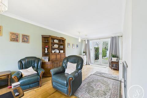 3 bedroom semi-detached house for sale, Fieldhouse Close, Leeds