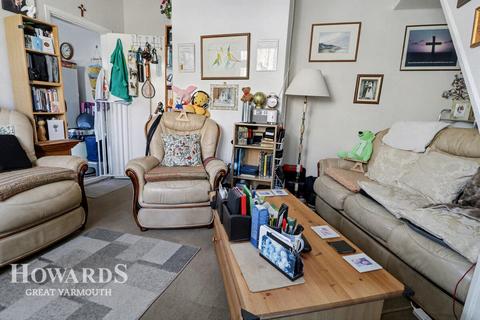 4 bedroom end of terrace house for sale, Crown Road, Great Yarmouth