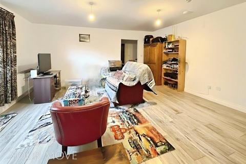1 bedroom flat to rent, Bulls Head Yard, Kent DA1