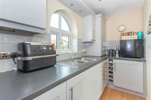 undefined, The Lairage, Newcastle Upon Tyne NE20