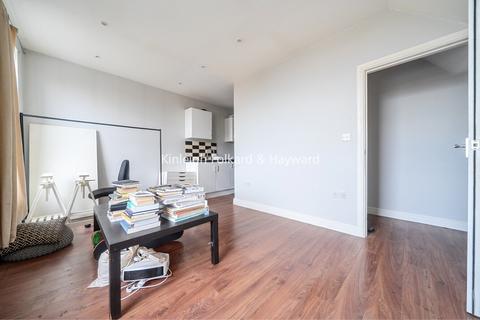 1 bedroom flat to rent, Peckham High Street, London, SE15