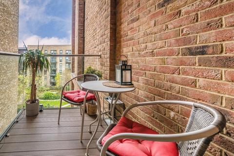 1 bedroom flat to rent, Bailey Street, London SE8