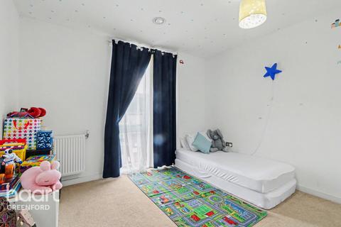 2 bedroom apartment for sale, Osborne Road, London