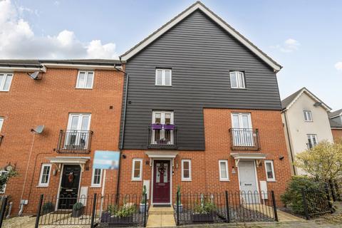 3 bedroom townhouse for sale, Wagtail Drive, Stowmarket, Suffolk