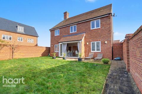 5 bedroom detached house for sale, Terlings Avenue, Harlow