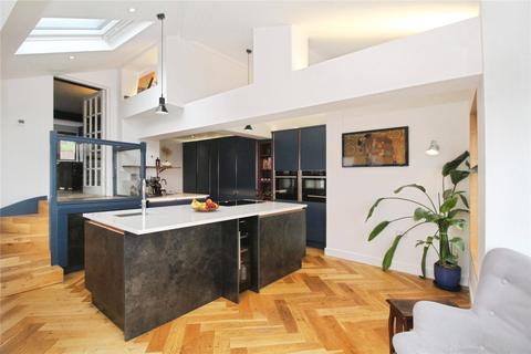 4 bedroom detached house for sale, Church Street, Leicester LE9