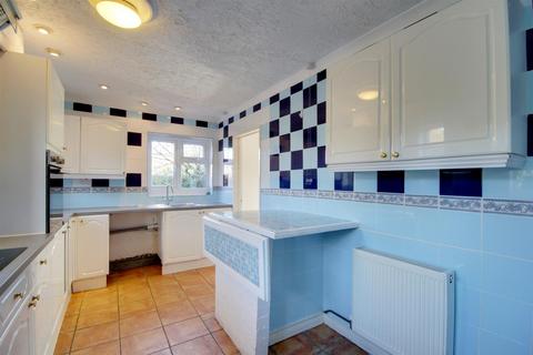 3 bedroom semi-detached house for sale, Pond Close, Pidley