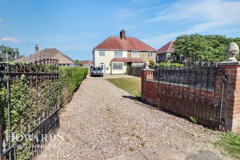 4 bedroom semi-detached house for sale, Ormesby Road, Caister-on-Sea