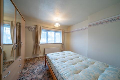 2 bedroom semi-detached house for sale, Vauxhall Road, Hemel Hempstead, HP2