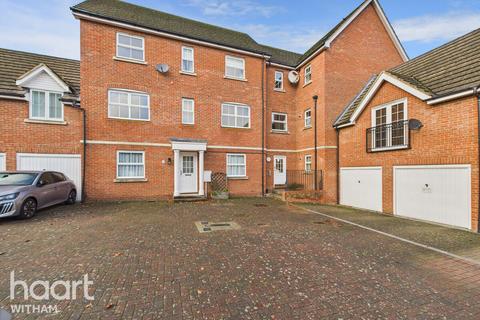 Richards Close, Witham