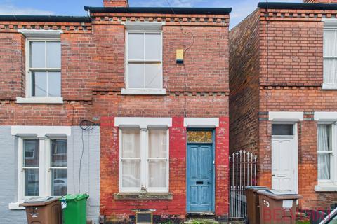 2 bedroom terraced house for sale - Windermere Road, Nottingham, NG7