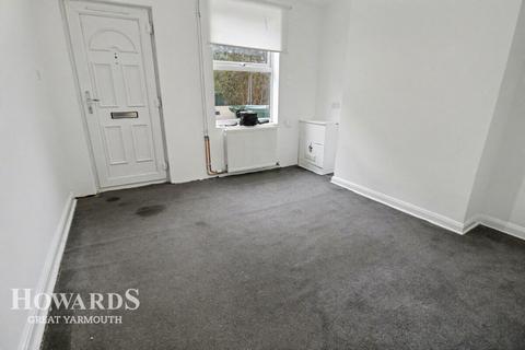 2 bedroom end of terrace house for sale, School Road, Great Yarmouth