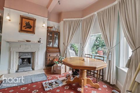 undefined, Dewsland Park Road, Newport