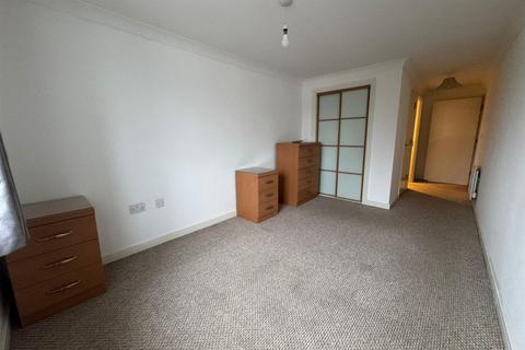 undefined, Wolf Lane, Windsor