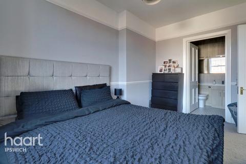 3 bedroom apartment for sale, Foxhall Road, Ipswich