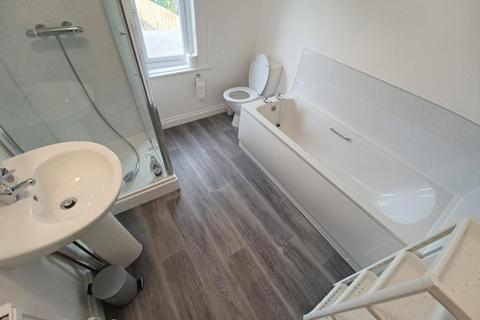3 bedroom house to rent, Sladebrook Avenue, Bath BA2
