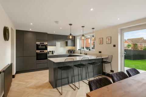 4 bedroom detached house for sale, Springbank Road, Bournemouth, BH7 7